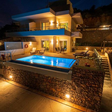 Villa Poppy Vathí 外观 照片