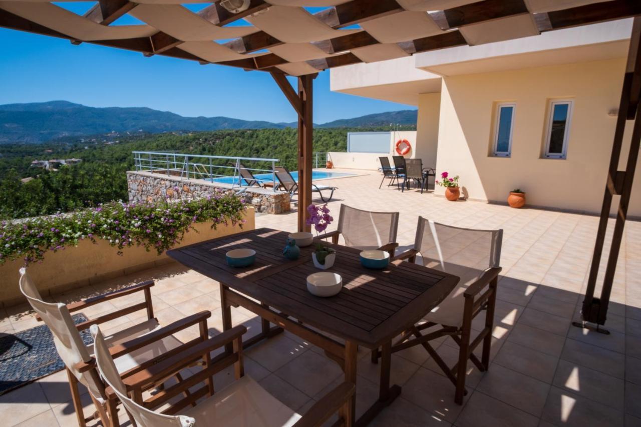 Villa Poppy Vathí 外观 照片