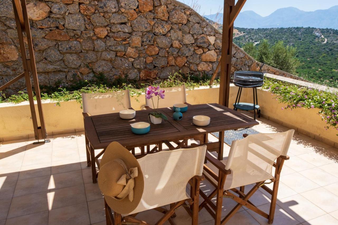 Villa Poppy Vathí 外观 照片