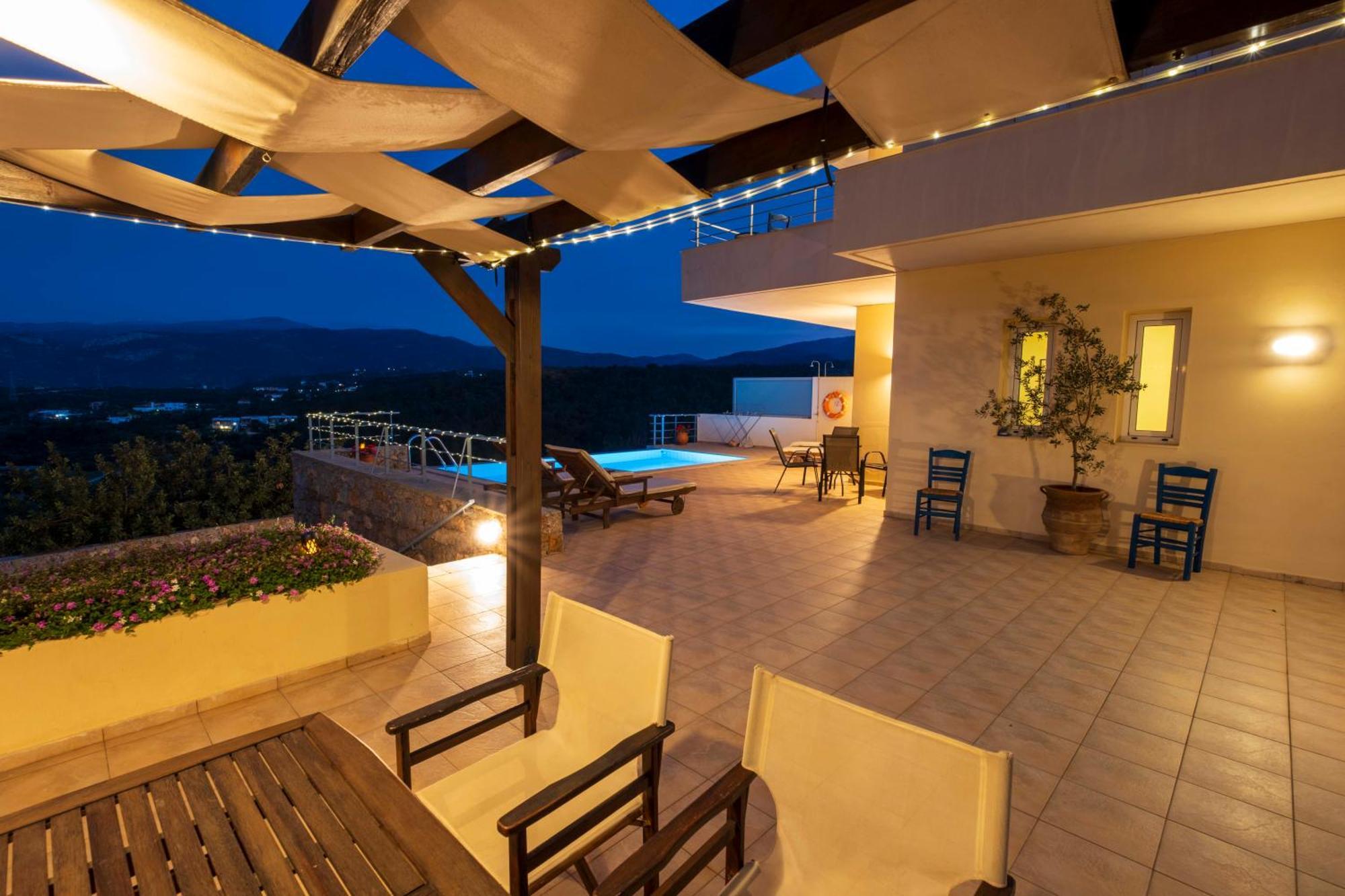 Villa Poppy Vathí 外观 照片